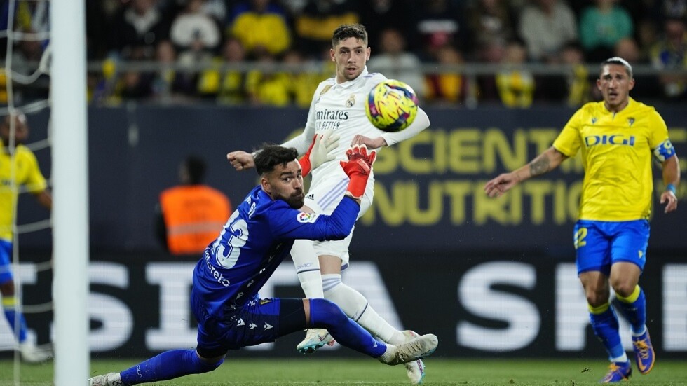 ريال مدريد يخرج من عنق الزجاجة أمام قاديش (فيديو)