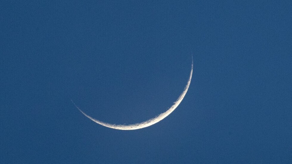 السعودية.. المحكمة العليا تدعو إلى تحري رؤية هلال شهر شوال مساء يوم الخميس