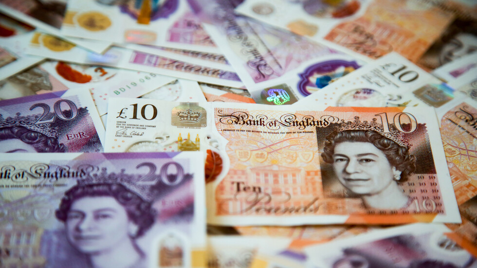 المملكة المتحدة تشهد أكبر انخفاض في دخل الأسرة منذ 2009