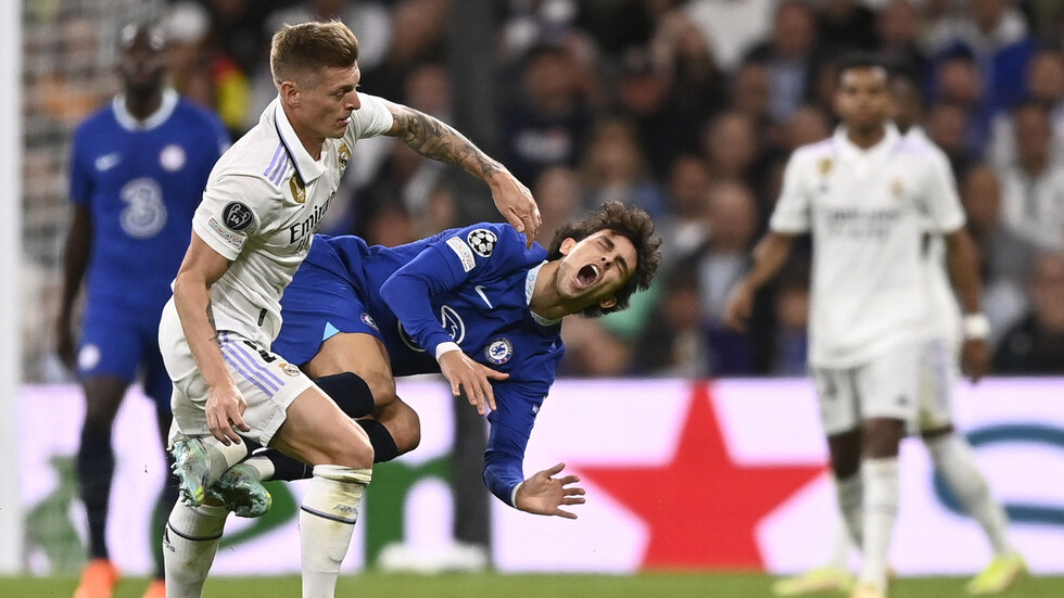 نجم تشيلسي يثير الجدل عقب الهزيمة أمام ريال مدريد في دوري الأبطال (صورة)