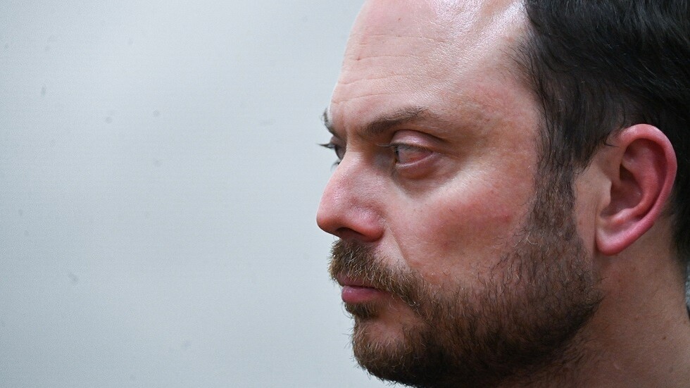 بريطانيا تفرض عقوبات على خمس شخصيات روسية في قضية كارا مورزا