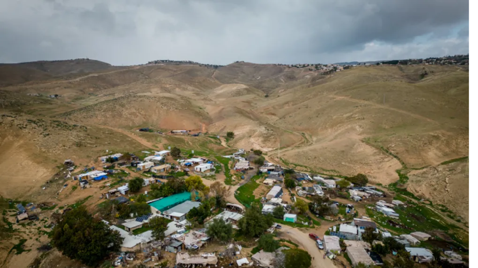 جدل في إسرائيل بعد تراجع حكومة نتنياهو عن إخلاء الخان الأحمر في القدس قسرا