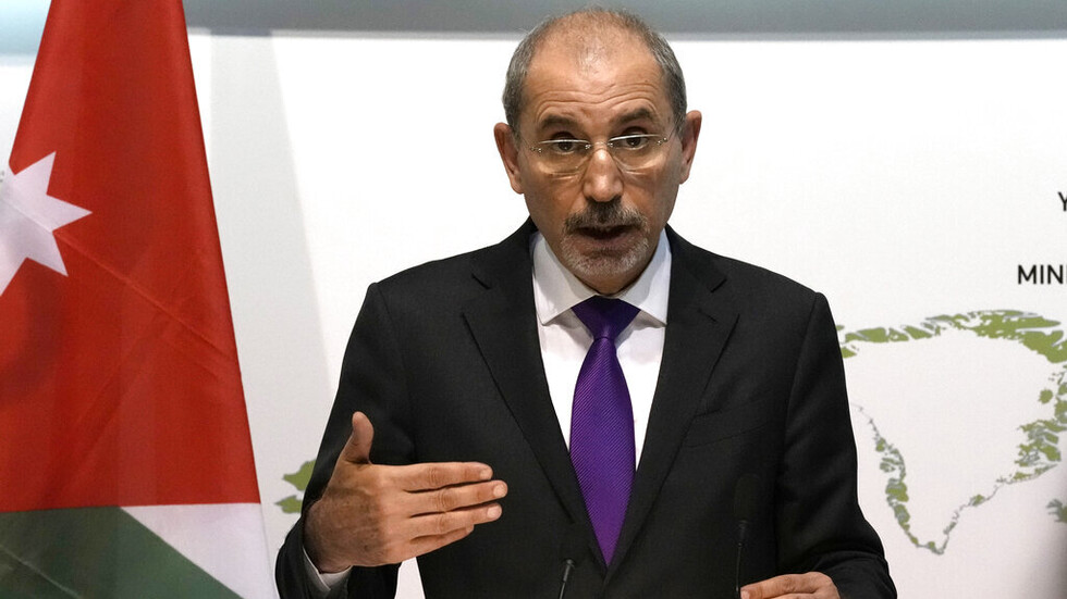 وزير الخارجية الأردني يرفض تلقي اتصالات من نظيره الإسرائيلي