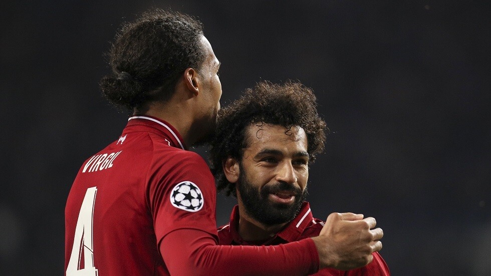 فان دايك يكشف عن نظرته للحاضر ومستقبل محمد صلاح 