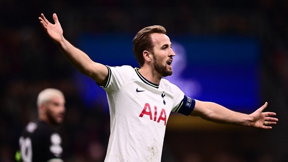 باريس سان جيرمان الأقرب.. تحديد سعر "الأمير" كين داخل وخارج إنجلترا