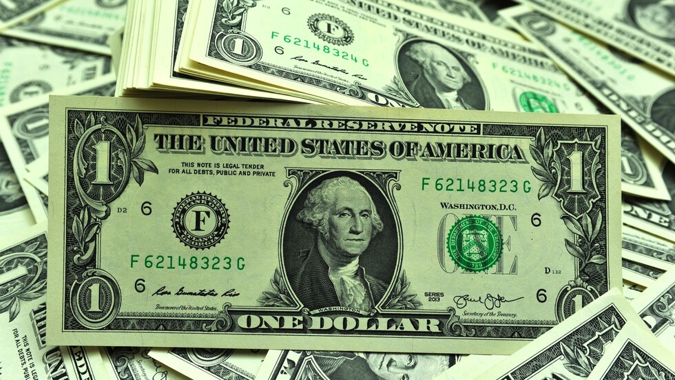 ماذا ينتظر الدولار في المستقبل؟.. إيلون ماسك يجيب