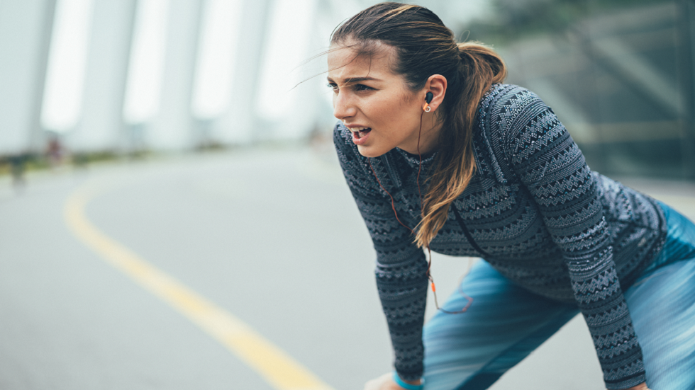 كيف تغذي وسائل التواصل الاجتماعي اضطرابات الأكل بين الرياضيّات؟!