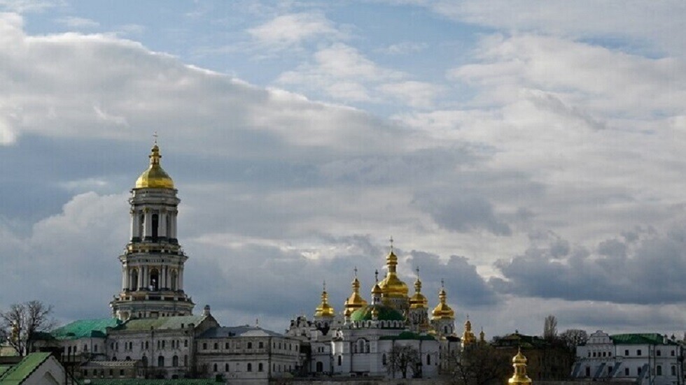 اعتداء جديد لنازيي كييف على دير بيتشيرسكايا لافرا