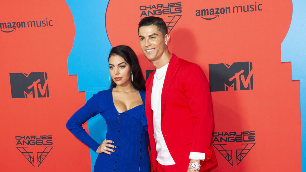 رقم خرافي ينتظر جورجينا في حال انفصالها عن كريستيانو رونالدو