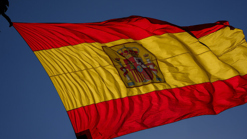 صحيفة: استدعاء السفير الروسي لدى مدريد بسبب منشور على "تويتر"