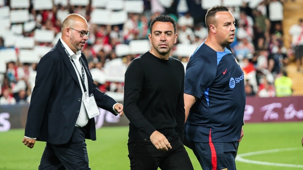 مدرب برشلونة يحدد أولى ضحايا الميركاتو الصيفي