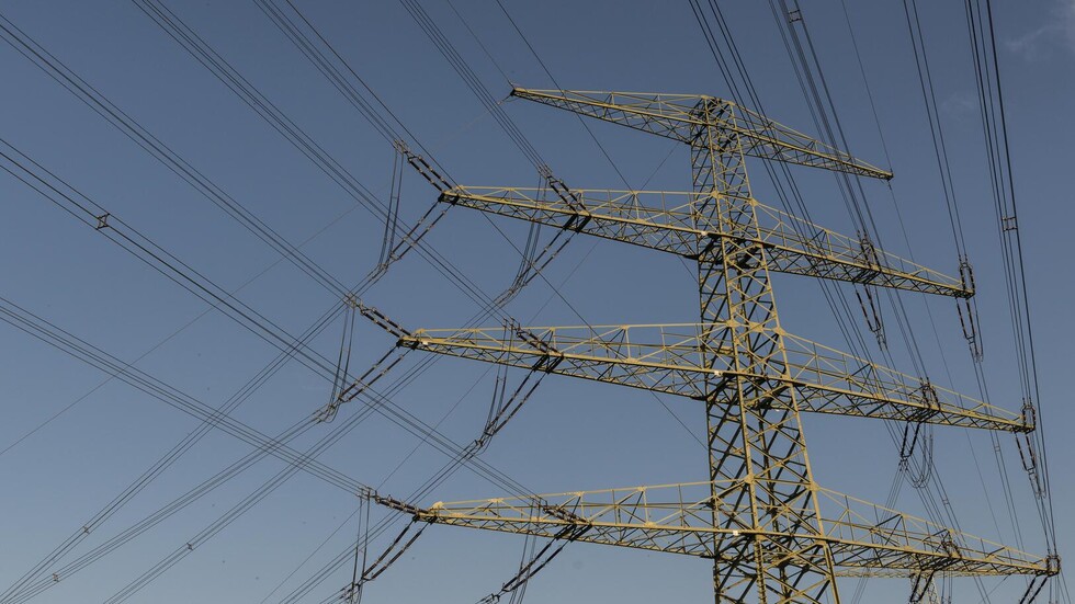 سلطات ألمانيا تؤكد تزويد البلاد بالكهرباء خلال موسم الشتاء