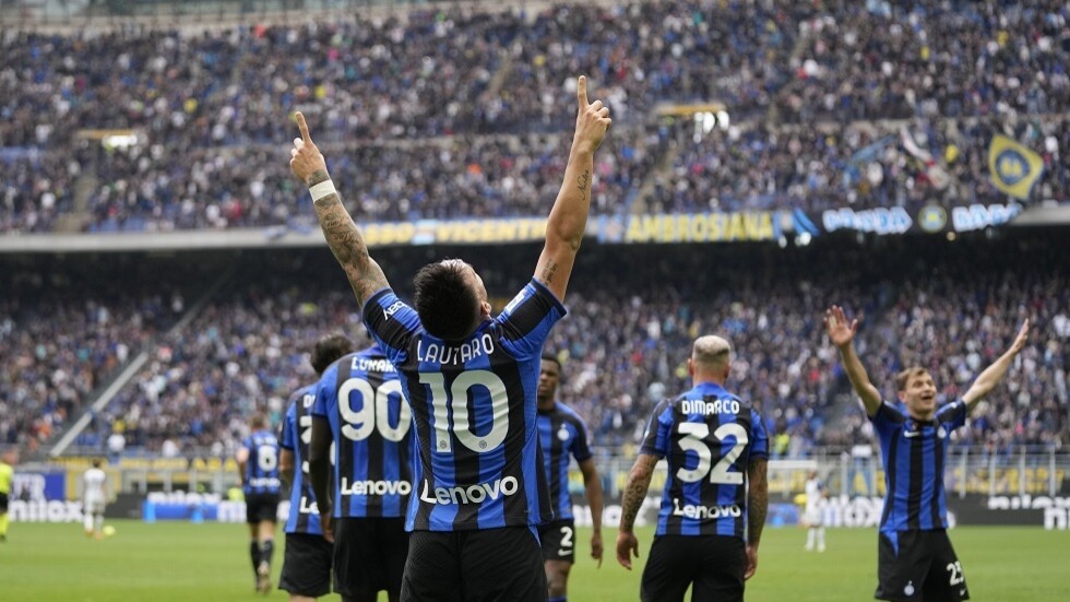 إنتر ميلان يروض "نسور" لاتسيو.. ويمنح نابولي فرصة حسم لقب الدوري