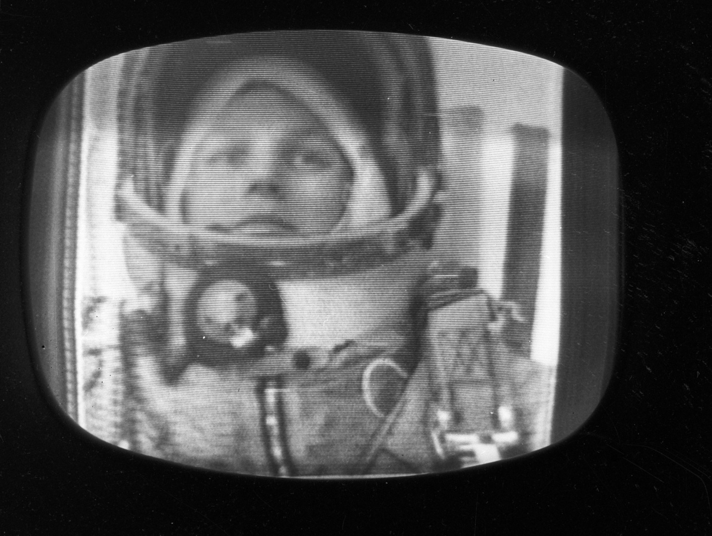 السينما الروسية تعرض 3 أفلام جديدة بمناسبة الذكرى الـ 60 لرحلة تيريشكوفا إلى الفضاء