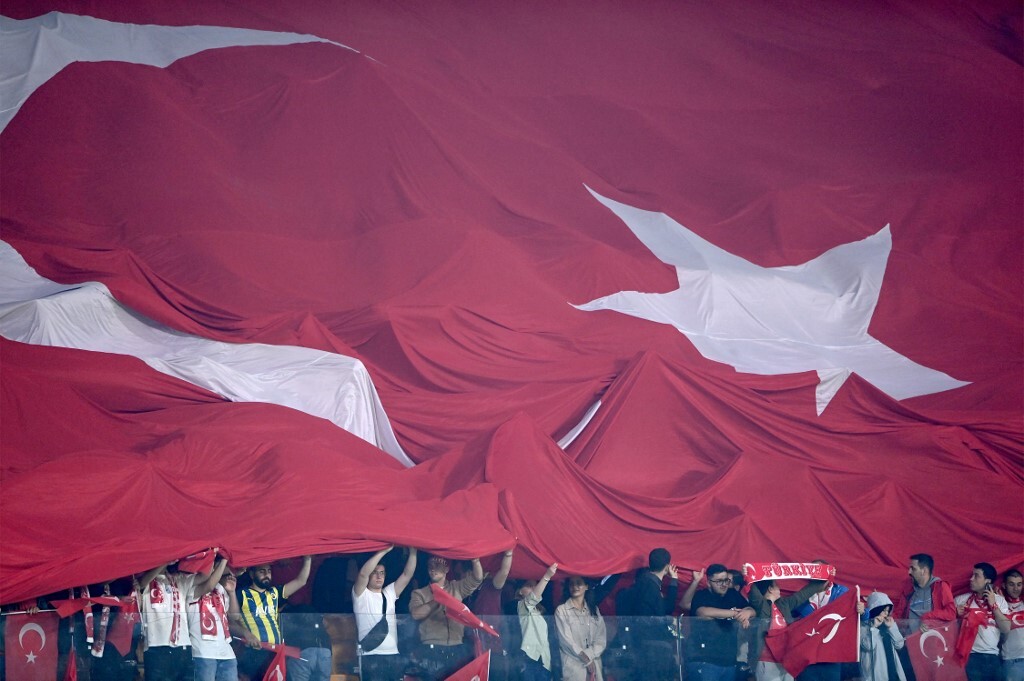 تركيا تعلن إغلاق المجال الجوي أمام الرحلات إلى السليمانية شمالي العراق
