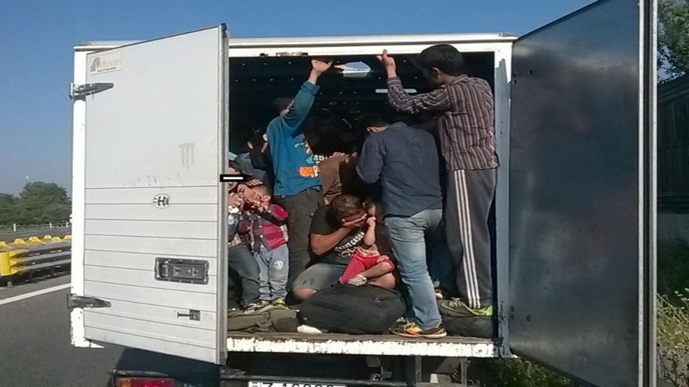 النمسا.. إنقاذ 35 مهاجرا حبسوا في شاحنة جنوب البلاد