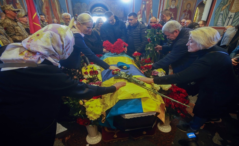 الدفاع الروسية: كييف ستستخدم جثث جنودها في تمثيل 