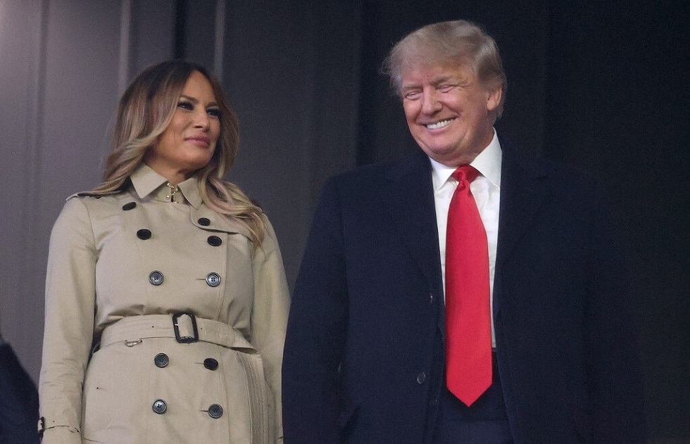 ميلانيا ترامب برفقة زوجها الرئيس الأمريكي السابق دونالد ترامب