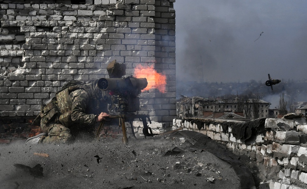 خياران أمام القوات الأوكرانية.. RT تكشف طبيعة الوضع الراهن في أرتيوموفسك (باخموت)