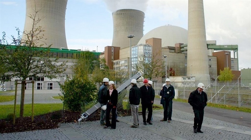 ألمانيا تغلق آخر ثلاث محطات طاقة نووية عاملة وسط معارضة للقرار في البلاد
