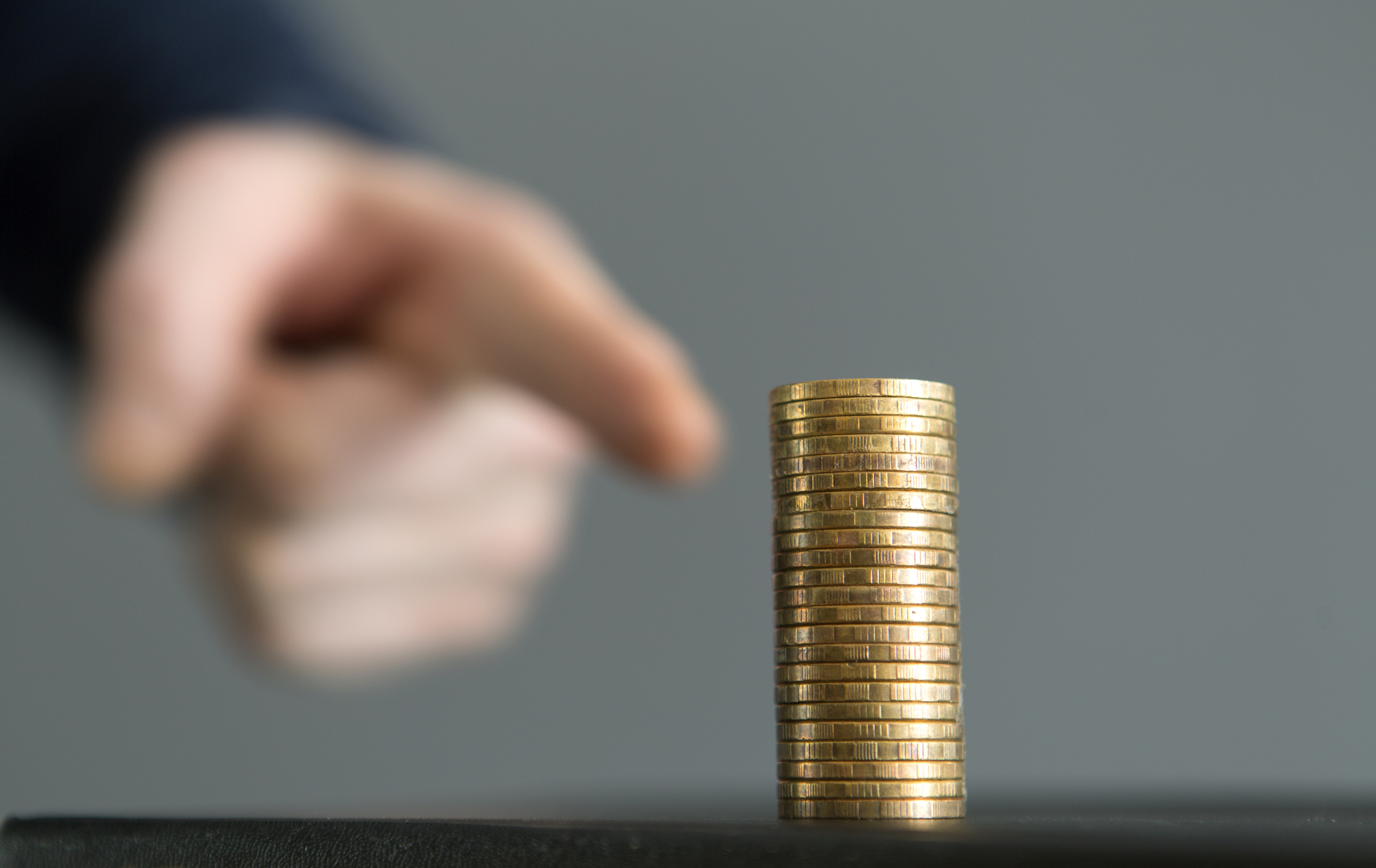صحيفة: خبراء سعوديون متفاجئون من سعر الصرف الراهن للروبل الروسي