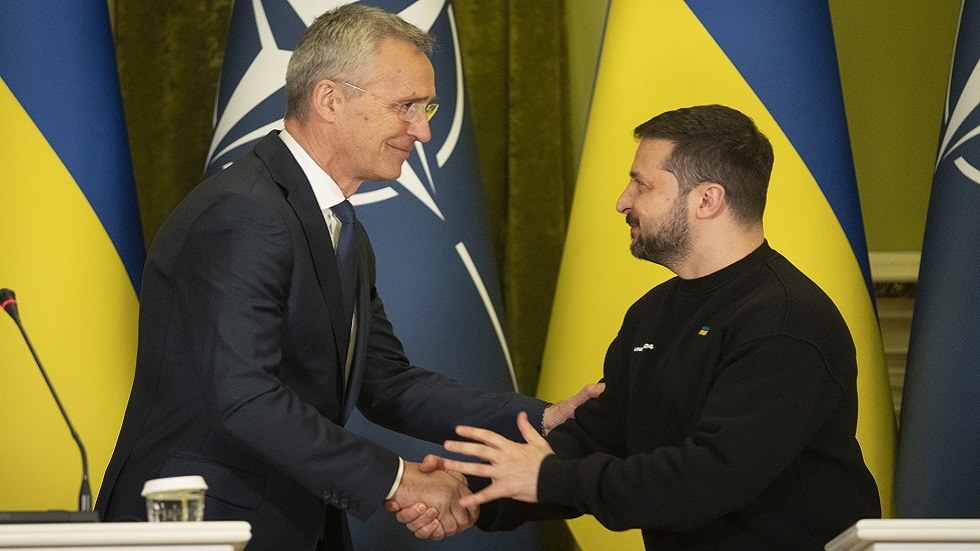 ستولتنبرغ: متفقون على عضوية أوكرانيا في الناتو ونبحث تزويدها بأنواع مختلفة من الطائرات