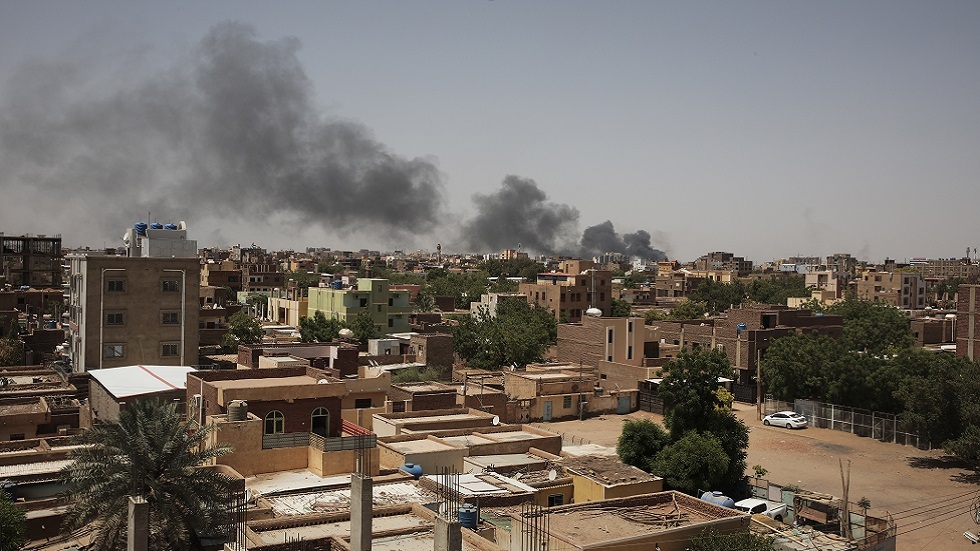 مصر: إصابة أحد موظفي سفارتنا في الخرطوم ودبلوماسيونا يعدون لعملية إجلاء جاليتنا