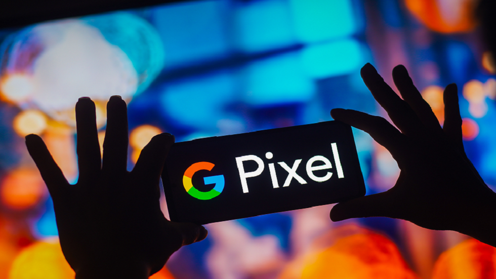هل تطلق غوغل أول هواتفها القابلة للطي حقا؟.. تسريبات تعرض Pixel Fold لأول مرة!