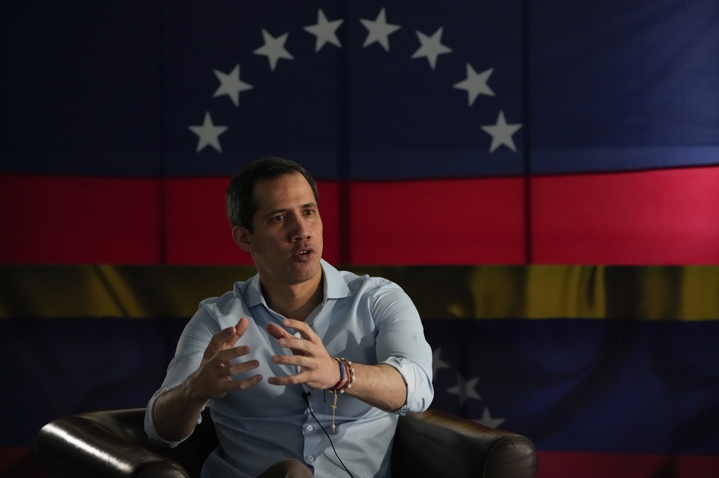 الرئيس الكولومبي ينفي طرد خوان غوايدو من بلاده