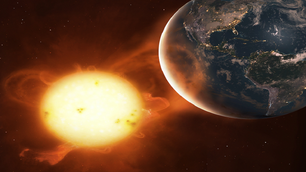 مليارات الأطنان من البلازما تصل إلى الأرض بعد انفجار شديد الحرارة على الشمس!