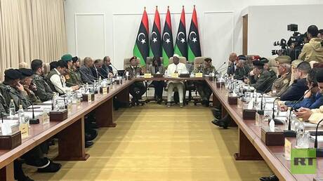 بحضور باتيلي.. انطلاق اجتماع القيادات العسكرية والأمنية من شرق وغرب ليبيا في بنغازي