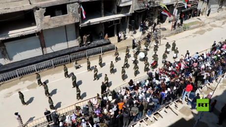 عرض عسكري في دمشق بمناسبة يوم القدس العالمي