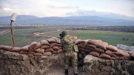الأناضول: إصابة 4 جنود أتراك في هجوم شمالي سوريا والجيش يرد بالمثل