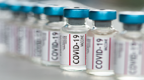 دراسة ضخمة تفضح أحد المخاوف الأكثر شيوعا التي تحيط بتطعيمات 