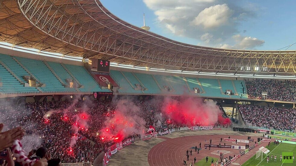 بالفيديو.. أعمال عنف في لقاء النادي الإفريقي والنجم الساحلي في الدوري التونسي