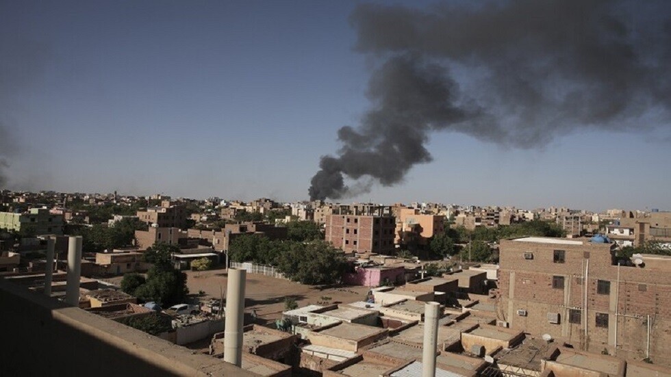 سفينة أميركية تجلي أكثر من 300 شخص من السودان إلى السعودية