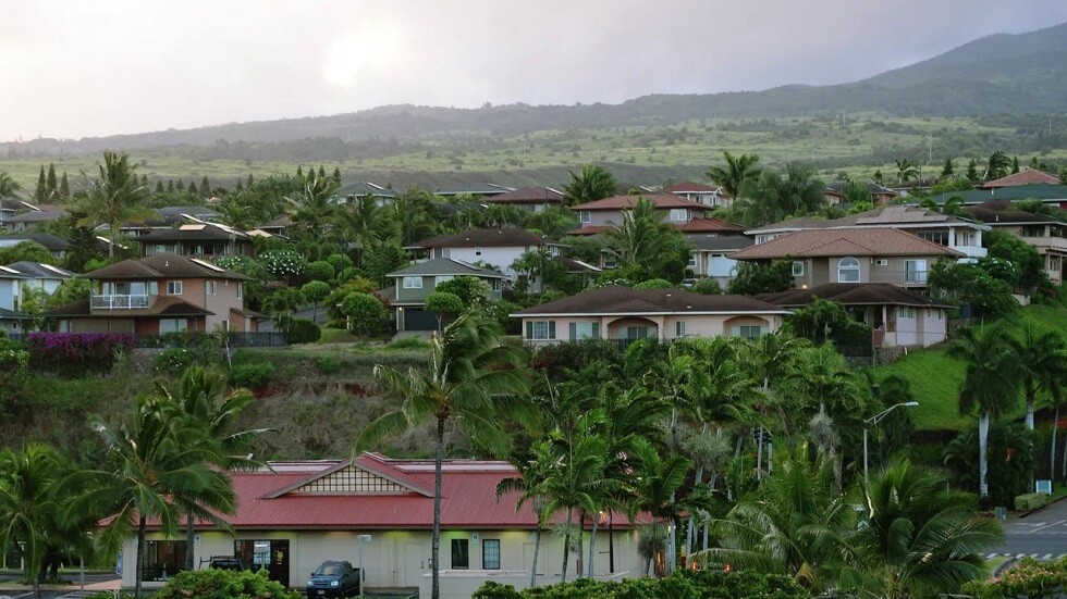 الجيش الأمريكي يتعقب منطادا يحلق فوق هاواي