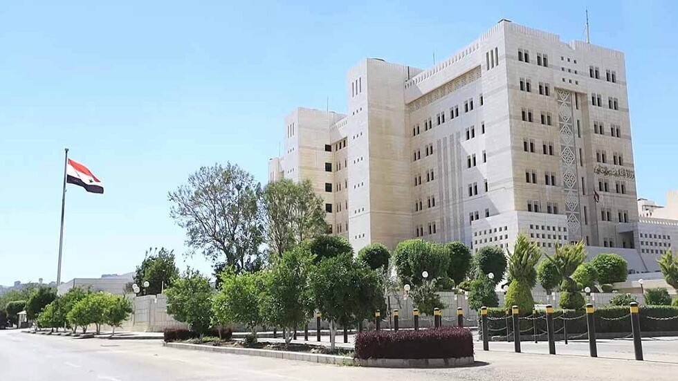 الخارجية السورية: السياسات الإسرائيلية العدوانية محاولة بائسة للتشويش على إعادة الأمن والاستقرار