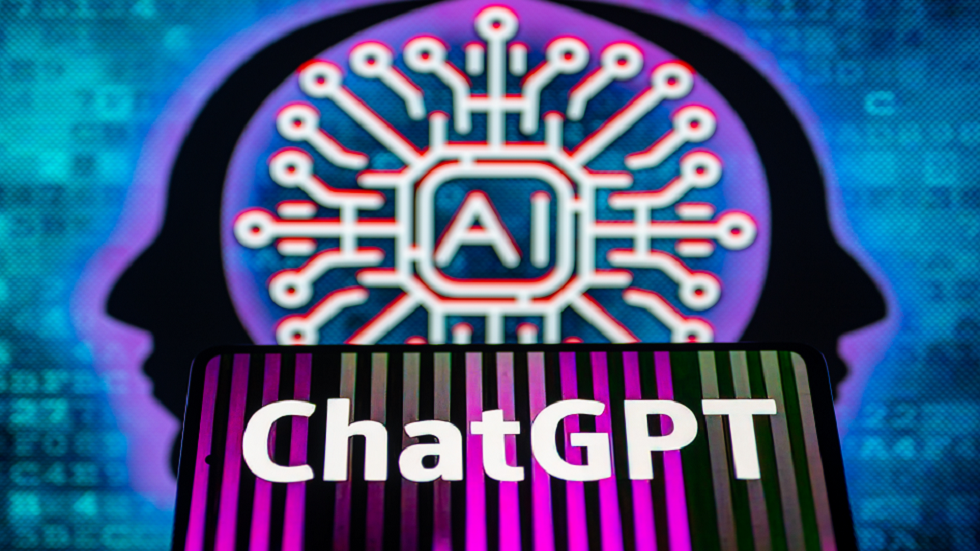 مؤرخ يحذر من احتمال إنشاء ChatGPT دِيناً جديداً!