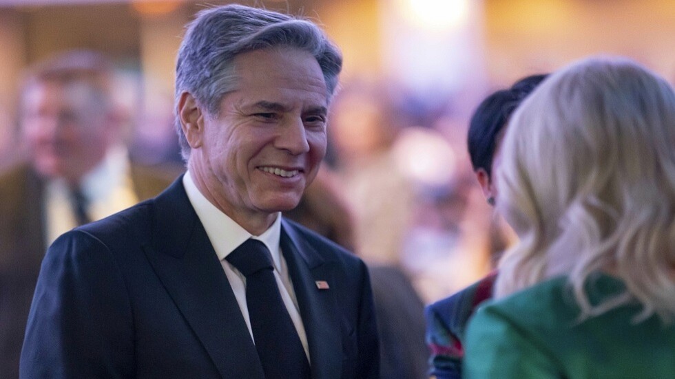 بلينكن: أطلب من حاملي جواز السفر الأمريكي إعادة النظر في خططهم لزيارة روسيا