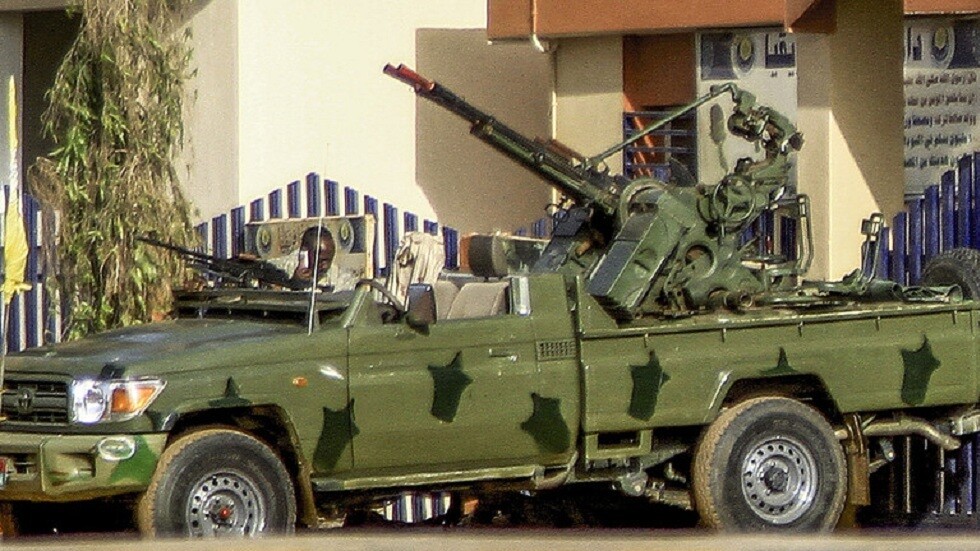 قوات الدعم السريع تنشر شريط فيديو لسيطرتها على وسط الخرطوم