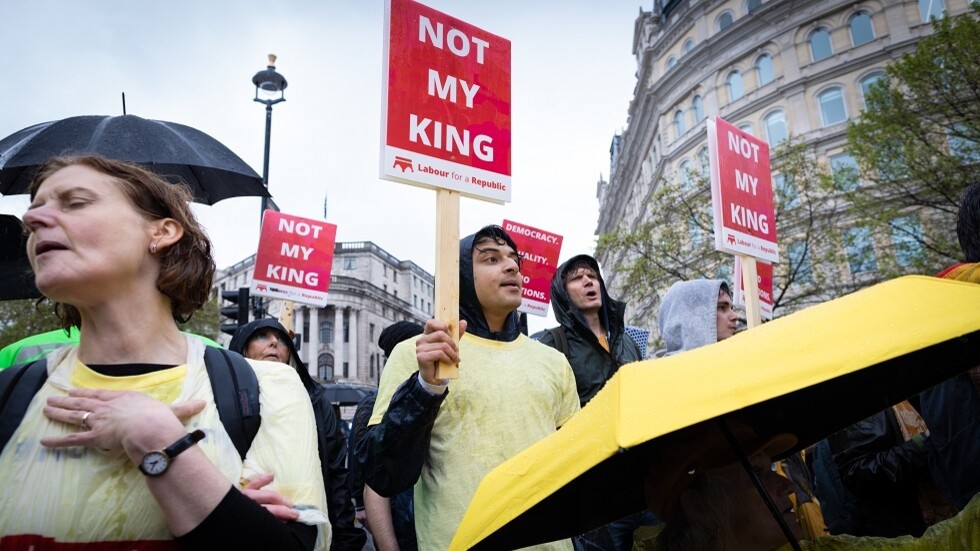 الشرطة البريطانية تبرر توقيف 52 شخصا خلال تتويج تشارلز الثالث