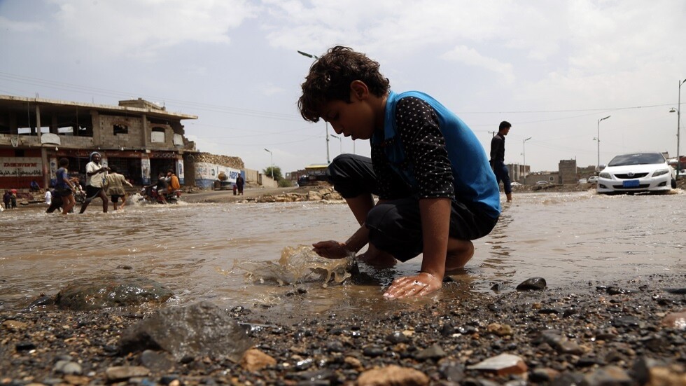 ضحايا وإصابات وأضرار كبيرة في قرية المحراق بمحافظة ذمار اليمنية