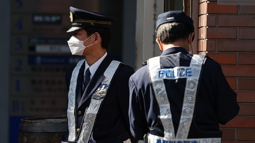 اليابان.. نقل عشرات الأطفال إلى المستشفى بسبب "رائحة نفاذة"