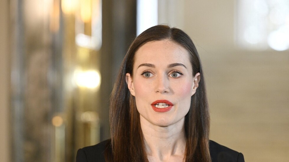 بعد خسارة منصبها.. رئيسة وزراء فنلندا تخسر زوجها