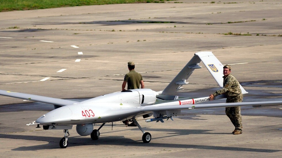 جنرال روسي: كييف حاولت مهاجمة موسكو بـ 100 طائرة مسيرة في عيد النصر