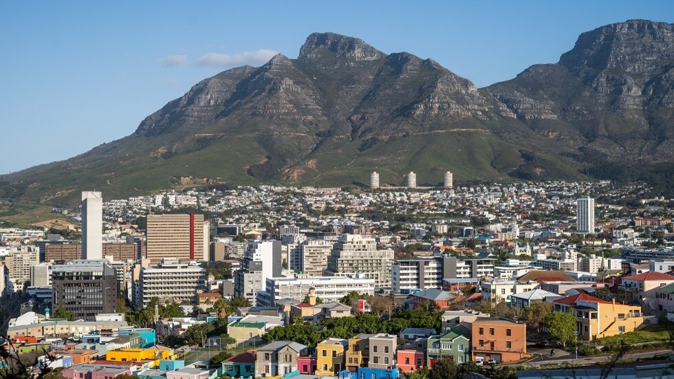 جنوب إفريقيا: اتهامات واشنطن لنا بتزويد روسيا بالأسلحة 