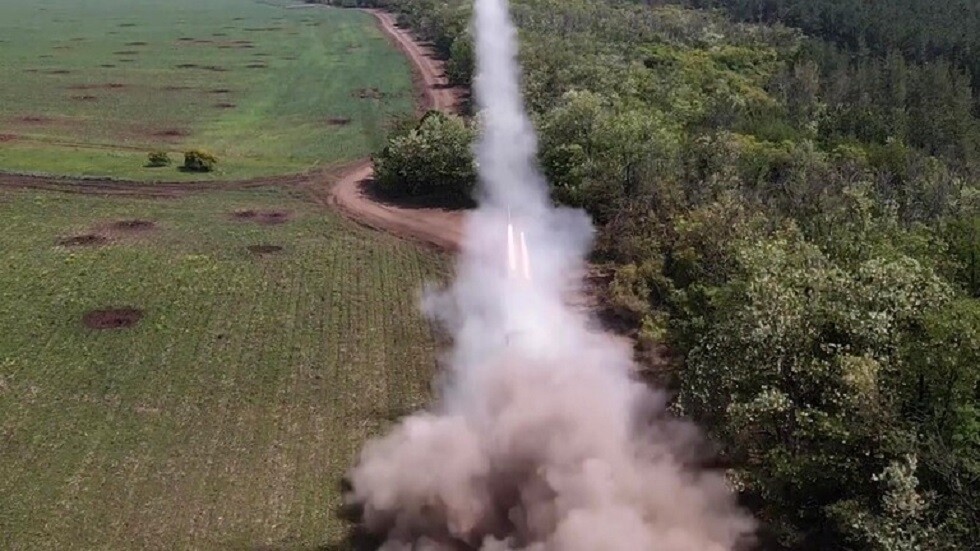 مكتب رئيس دونيتسك: نشاط المسلحين الأوكرانيين يتكثف على طول خط المواجهة بأكمله