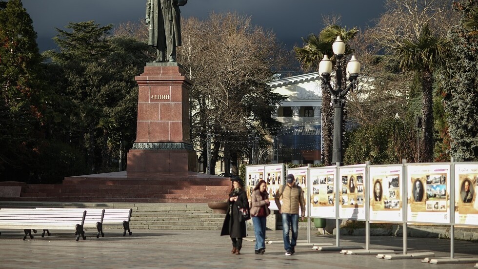 برلمان القرم يدرس مسألة إلغاء قرار قديم بنقل شبه الجزيرة إلى جمهورية أوكرانيا السوفيتية