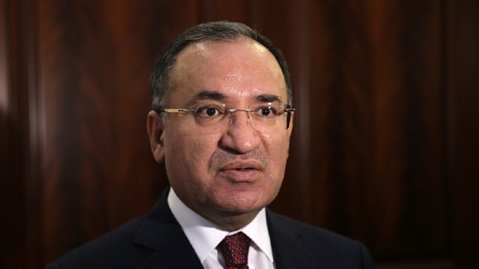 وزير العدل: الشعب التركي يقرر اليوم مصير الأمة والدولة